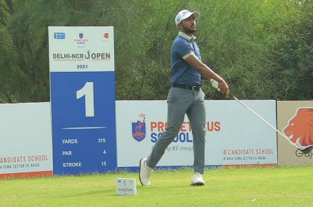 Defending champion Chikka rises to the top with 65 on Day 2 of Delhi-NCR Open