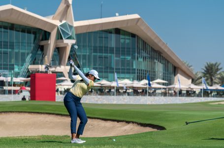 Bogey-free Anika Varma closes in on the leader in Abu Dhabi