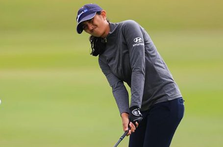 Aditi pars 17 of the 18 holes, lies T-7 at midway point in Lotte Championship