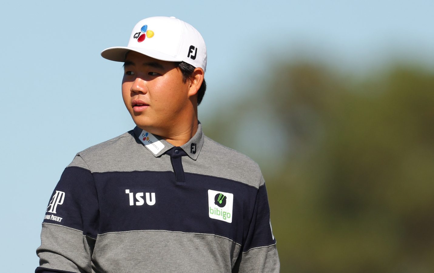 Tom Kim in running for Shriners win on PGA Tour, tied with Cantlay for lead